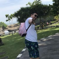 莫陌墨