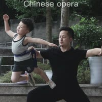 川劇男孩華華