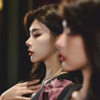 秦苒