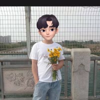 被妈妈打的小宋