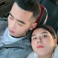 趁着年轻可劲疯