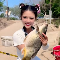 最美钓鱼人鑫鑫929