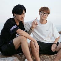 小歪很拽