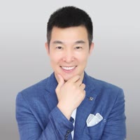 眼科院长叶子隆