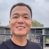 爱玩狗的潘宏