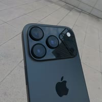 快手科技排行榜第23名收个手机吧,新榜指数694.2541337519914,新增作品数1,播放数44.73w,点赞数6477,评论数352,分享数159,新增粉丝数1131,累计粉丝数17.57w