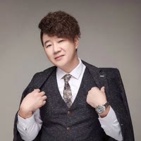 白城峰哥（故事李晚八点）