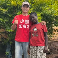 少鹏在海外