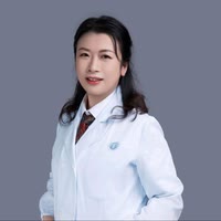 消化科何敏主任