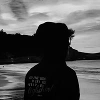 梦中游沧海一笑