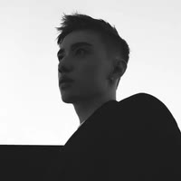 熊  大.（进口车）