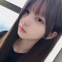 ＠她的笑真的好甜